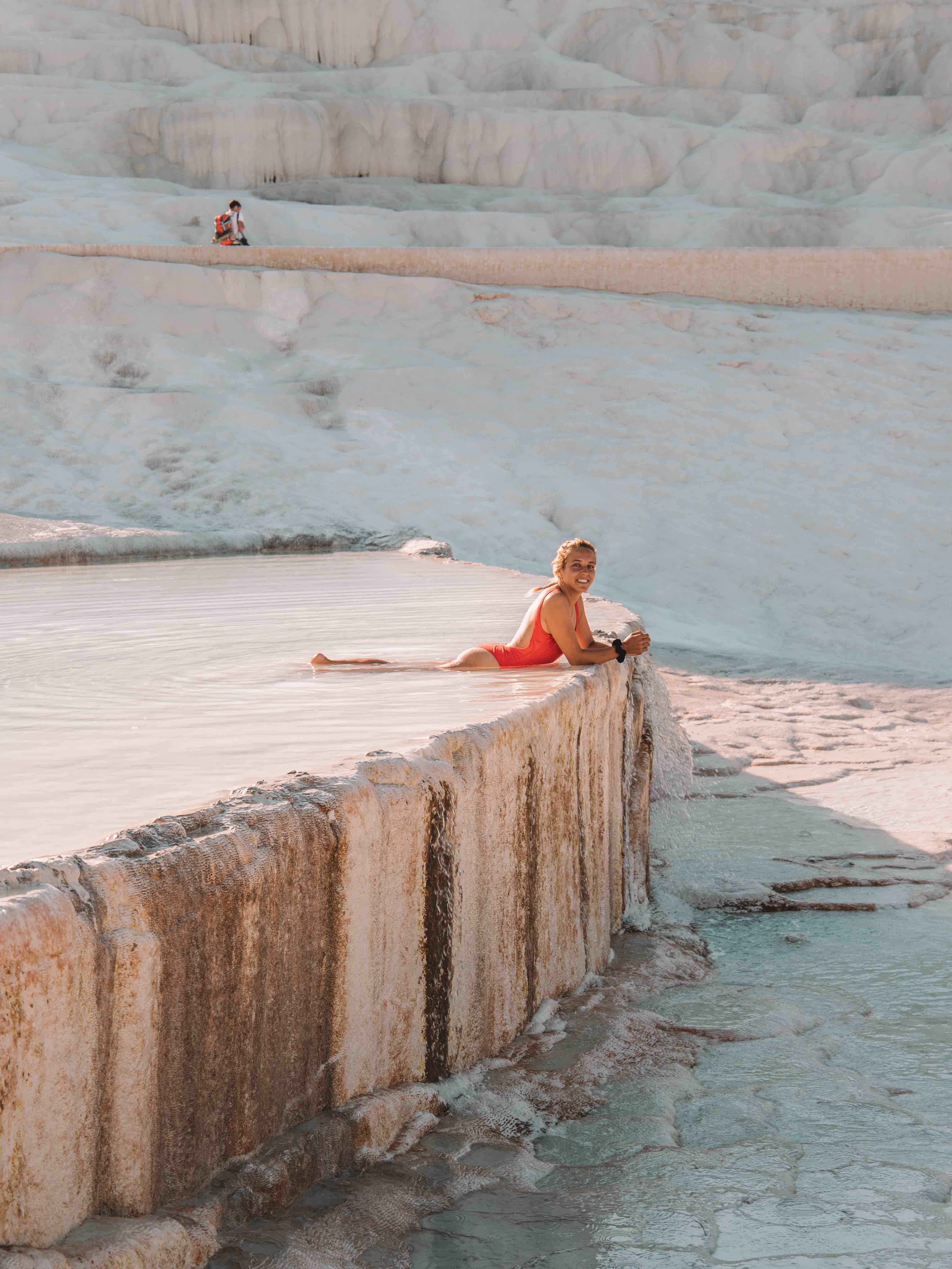 Visit Pammukkale hot springs turkey