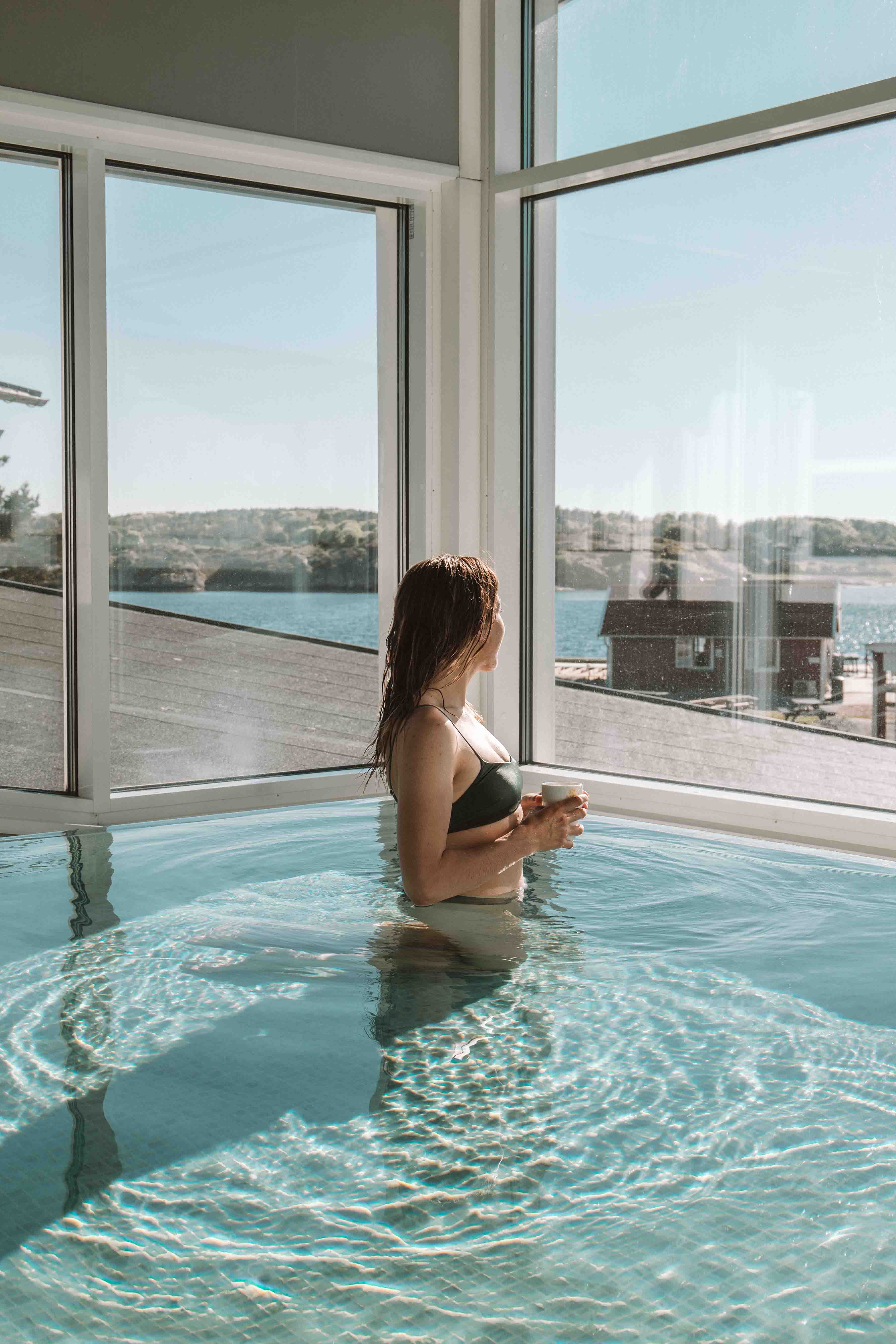 tanumstrand infinity pool