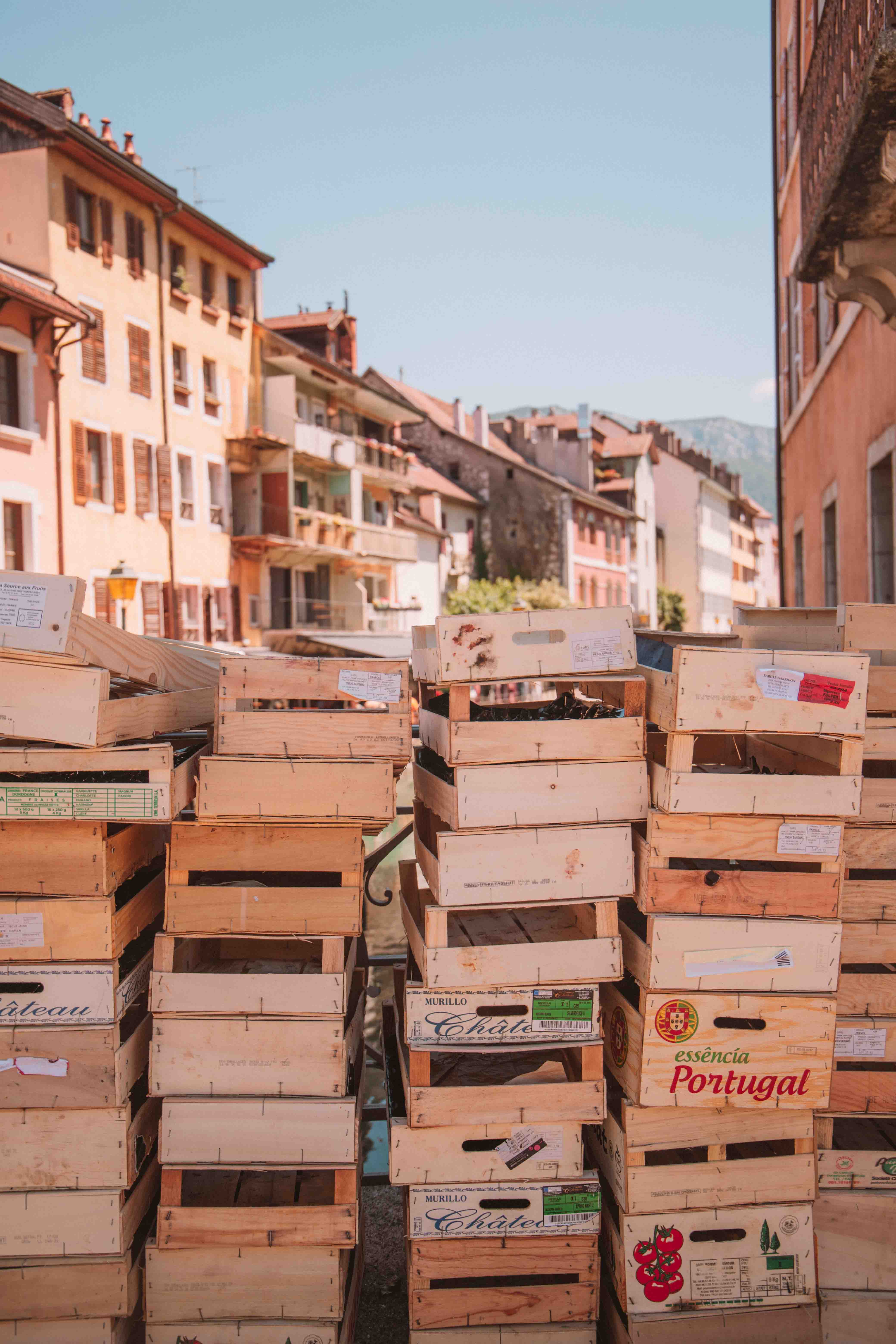 market boxes on a bridge in annecy