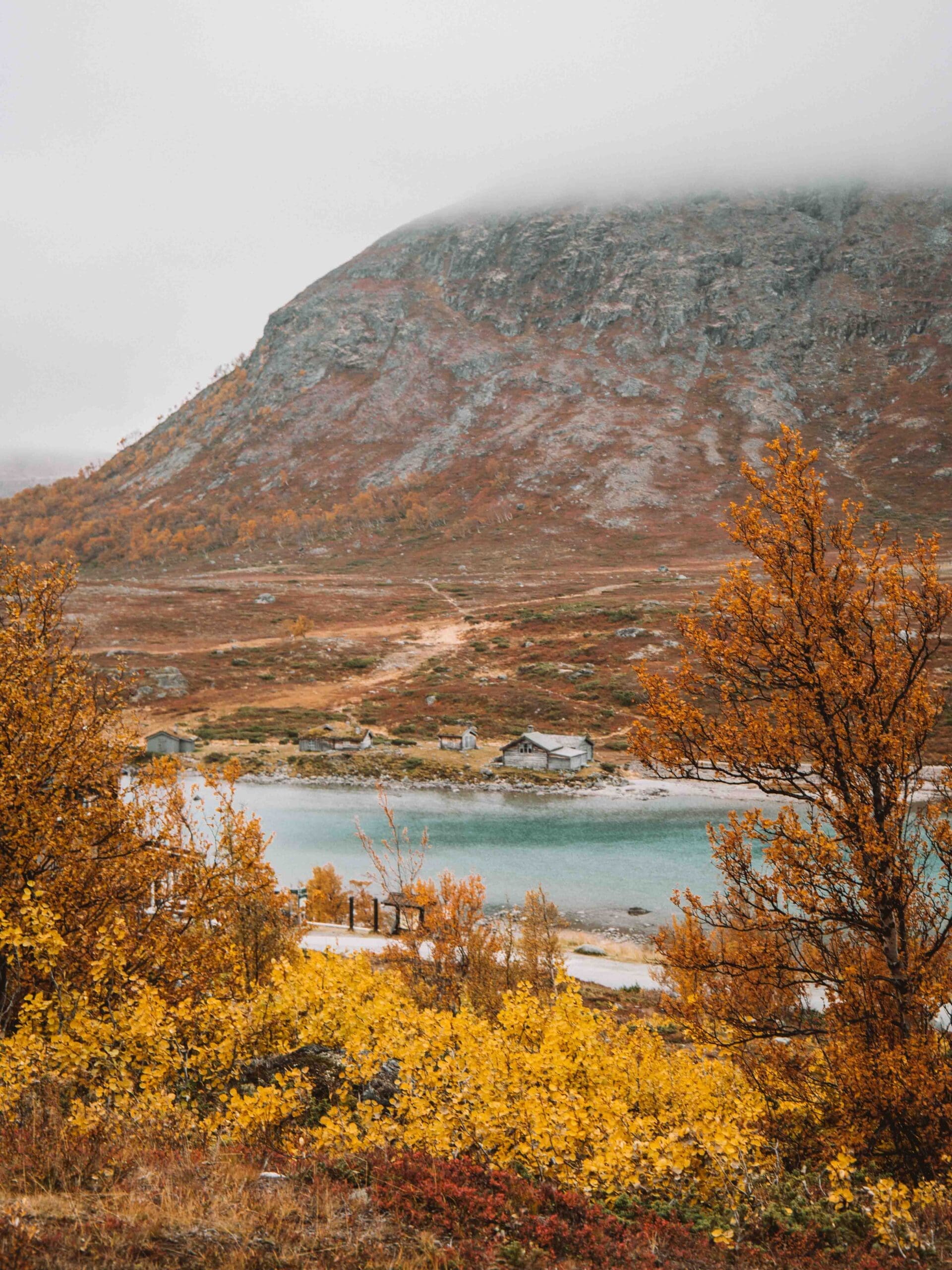 view over gjendesheim