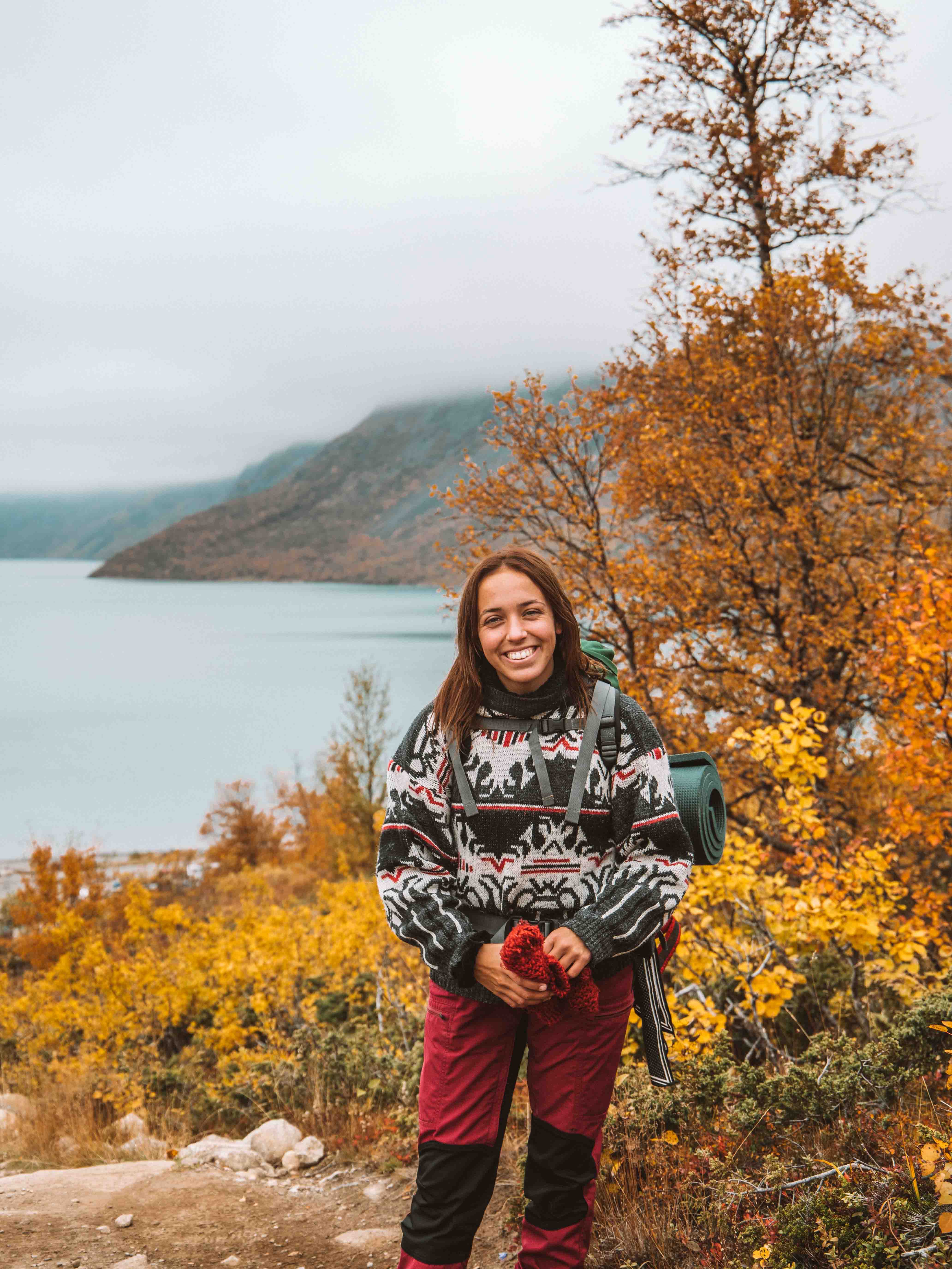 besseggen ridge hike in autumn